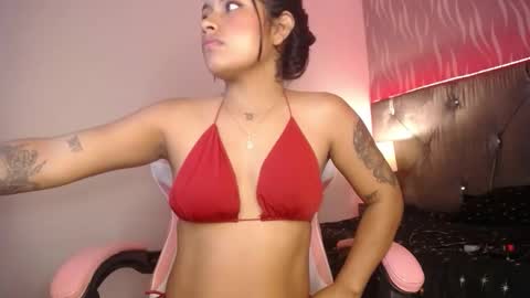  chantalpetit  online show from March 5, 7:01 pm