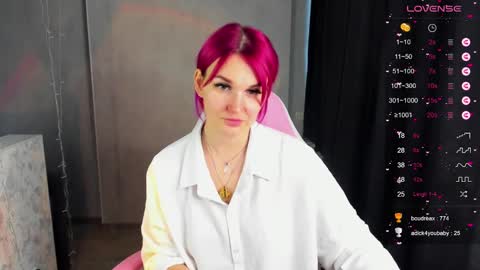 Snapshot of chaoka_ chatting on December 28, 7:22 am Suzanna Snow online show from December 28, 7:22 am