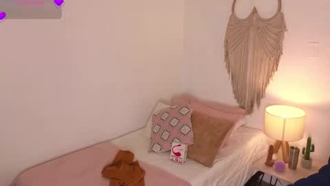 chaosdoll__ online show from December 22, 8:59 pm