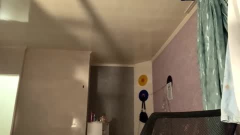 Lola online show from January 12, 4:03 pm