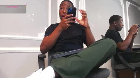 charlesbrown_ online show from December 19, 12:22 pm