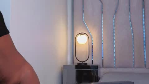 charlie_walkerr online show from March 13, 9:18 pm