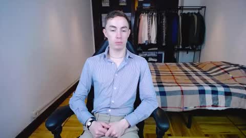 carlos reyes online show from March 10, 9:23 am