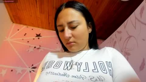 charlott_daphne online show from February 6, 1:05 am