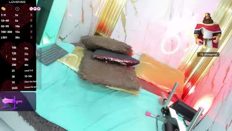 charlotte__milf online show from February 22, 9:28 pm