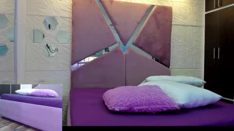 Snapshot of charlotte_icee chatting on September 29, 3:55 pm Charlotte Icee online show from September 29, 3:55 pm