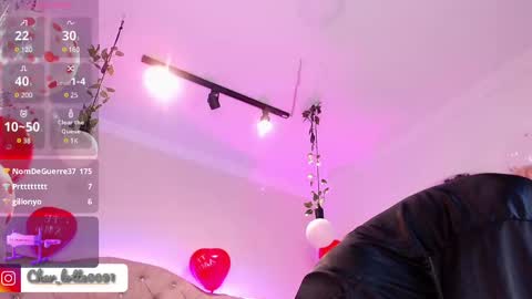 Snapshot of charlotte_jones__1 chatting on February 11, 6:01 pm Charlotte online show from February 11, 6:01 pm