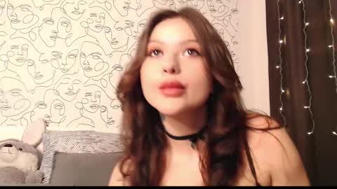 Maya online show from March 4, 9:54 pm