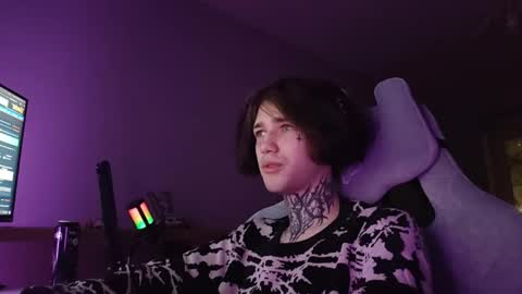 Ryan online show from December 19, 1:56 am