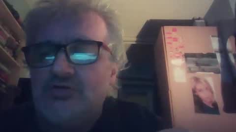 lee online show from February 19, 6:29 pm