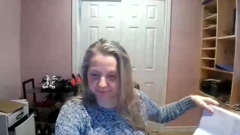 chealsiek online show from February 20, 1:57 pm