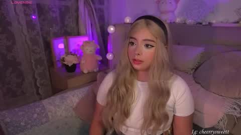 Baby Cherry online show from March 6, 1:04 am