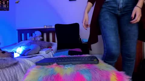 Miss Cheeryl online show from January 19, 9:34 pm