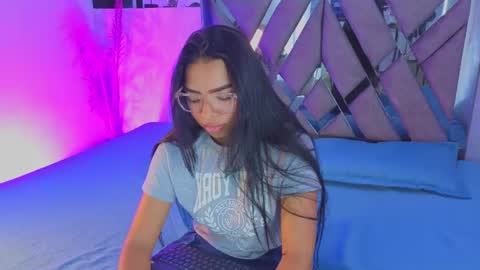   online show from July 20, 3:53 am