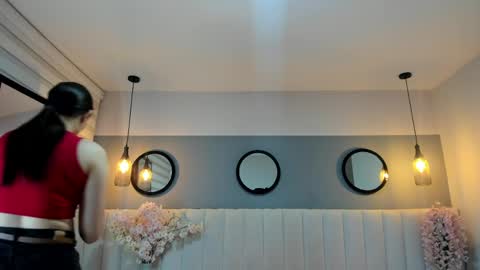 chelsea_bolton_ online show from April 15, 12:52 pm