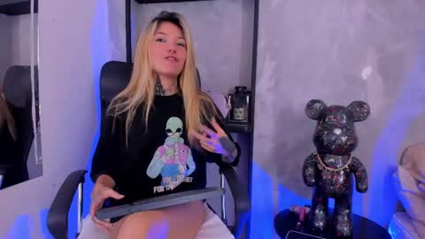 Snapshot of chelseadalea chatting on February 13, 6:59 pm Chelsea online show from February 13, 6:59 pm