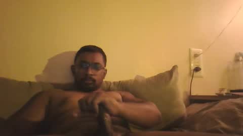 chennaibull1011 online show from April 6, 6:42 pm