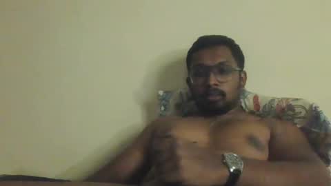 chennaibull1011 online show from June 23, 11:17 am