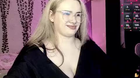 cherry_elfcat online show from June 26, 1:33 am