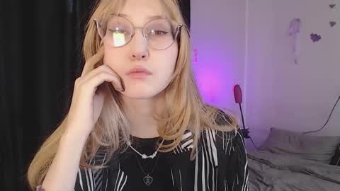 Cheryl online show from February 9, 6:39 am