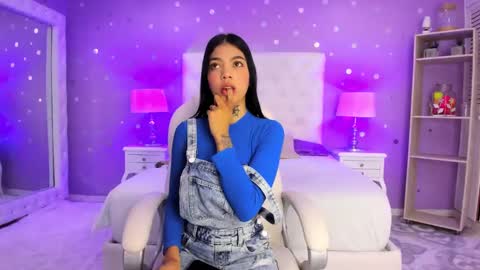 Sussan Cherry  online show from February 4, 3:44 am