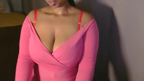 Snapshot of cherrybabexx chatting on September 30, 8:14 am Cherrybabe online show from September 30, 8:14 am