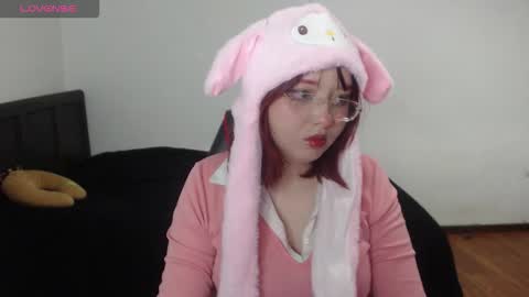 lily rous online show from March 3, 12:06 am