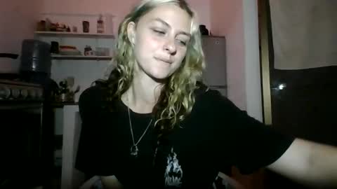 cherryblushxo online show from December 21, 6:09 am