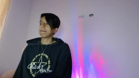 cherrybombsweet online show from April 15, 10:51 am