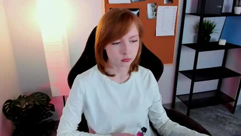 cherrycrushlove online show from May 10, 6:09 am