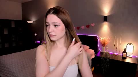 Jessica online show from February 19, 8:35 am