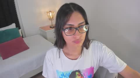 Snapshot of cherrylady2 chatting on October 19, 1:05 pm Cherry online show from October 19, 1:05 pm