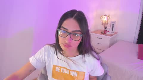 Snapshot of cherrylady2 chatting on October 6, 2:13 pm Cherry online show from October 6, 2:13 pm