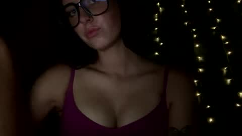 cherrynovaxo online show from July 20, 2:47 am