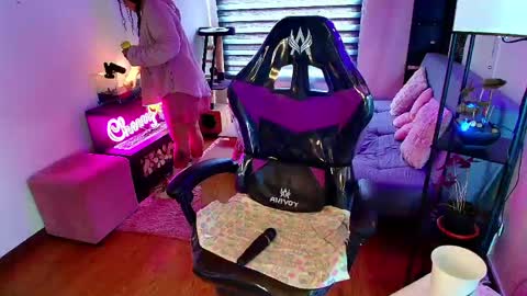 cherry online show from May 7, 3:52 pm