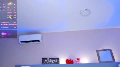 cheryelfox online show from March 3, 11:46 pm