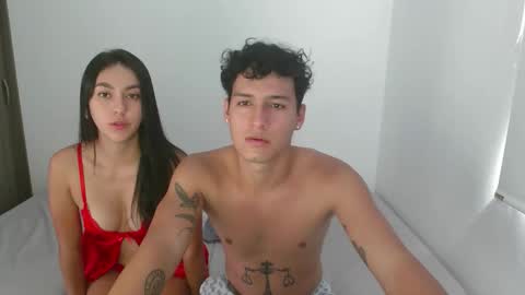 cheryl_moon777 online show from December 18, 2:45 pm