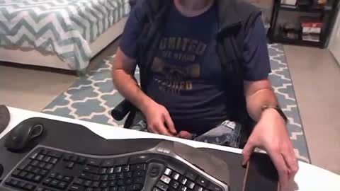 chesbayboy online show from October 29, 4:25 am