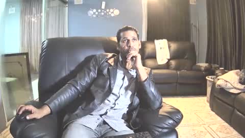 Chev online show from October 24, 8:20 pm