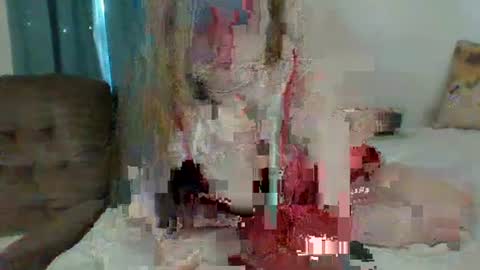 Snapshot of chevybear69 chatting on October 7, 12:23 pm Jade and Thomas online show from October 7, 12:23 pm