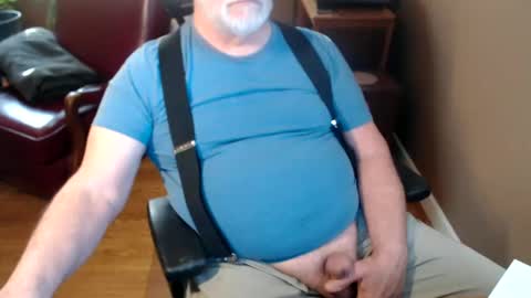 Snapshot of chgodad chatting on February 25, 10:31 pm chgodad online show from February 25, 10:31 pm