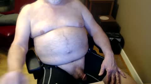 Snapshot of chgodad chatting on February 16, 2:09 am chgodad online show from February 16, 2:09 am