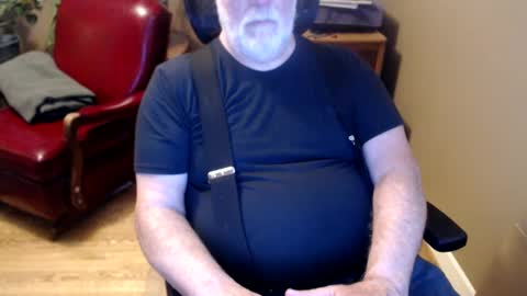 Snapshot of chgodad chatting on February 28, 12:52 pm chgodad online show from February 28, 12:52 pm