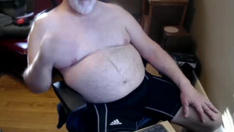 Snapshot of chgodad chatting on February 13, 9:50 pm chgodad online show from February 13, 9:50 pm