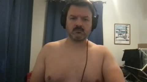 chicagoguy7183 online show from November 22, 3:10 pm