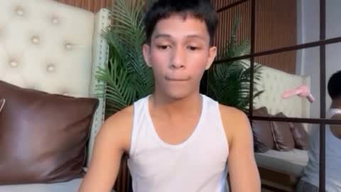 chick_renz online show from June 1, 2:18 pm