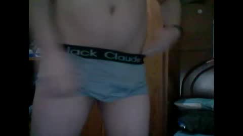 chicocaliente9301 online show from February 7, 12:06 pm