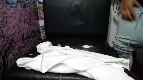 Snapshot of chiky_nastyy chatting on October 1, 2:49 pm Chikys   online show from October 1, 2:49 pm
