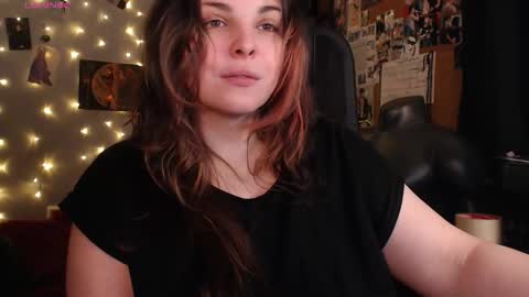 Snapshot of chill_saya chatting on October 15, 2:59 am Saya online show from October 15, 2:59 am