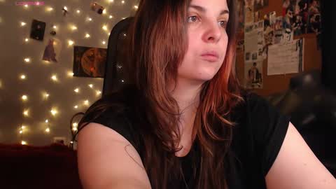 Snapshot of chill_saya chatting on October 16, 4:01 am Saya online show from October 16, 4:01 am
